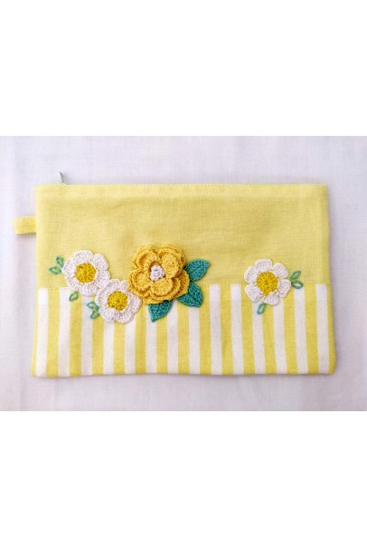 Happy Threads Beautiful Storage Pouch (Yellow)